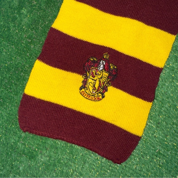 Harry Potter Gryffindor Knit Scarf Striped University Gold Length: 62” Width: 7” - Picture 2 of 3